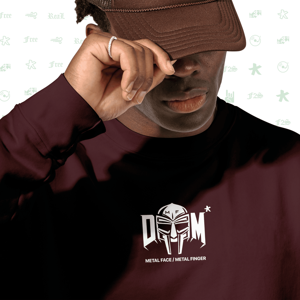 MF DOOM METAL FACE/FINGER Maroon Unisex Oversized Sweatshirt