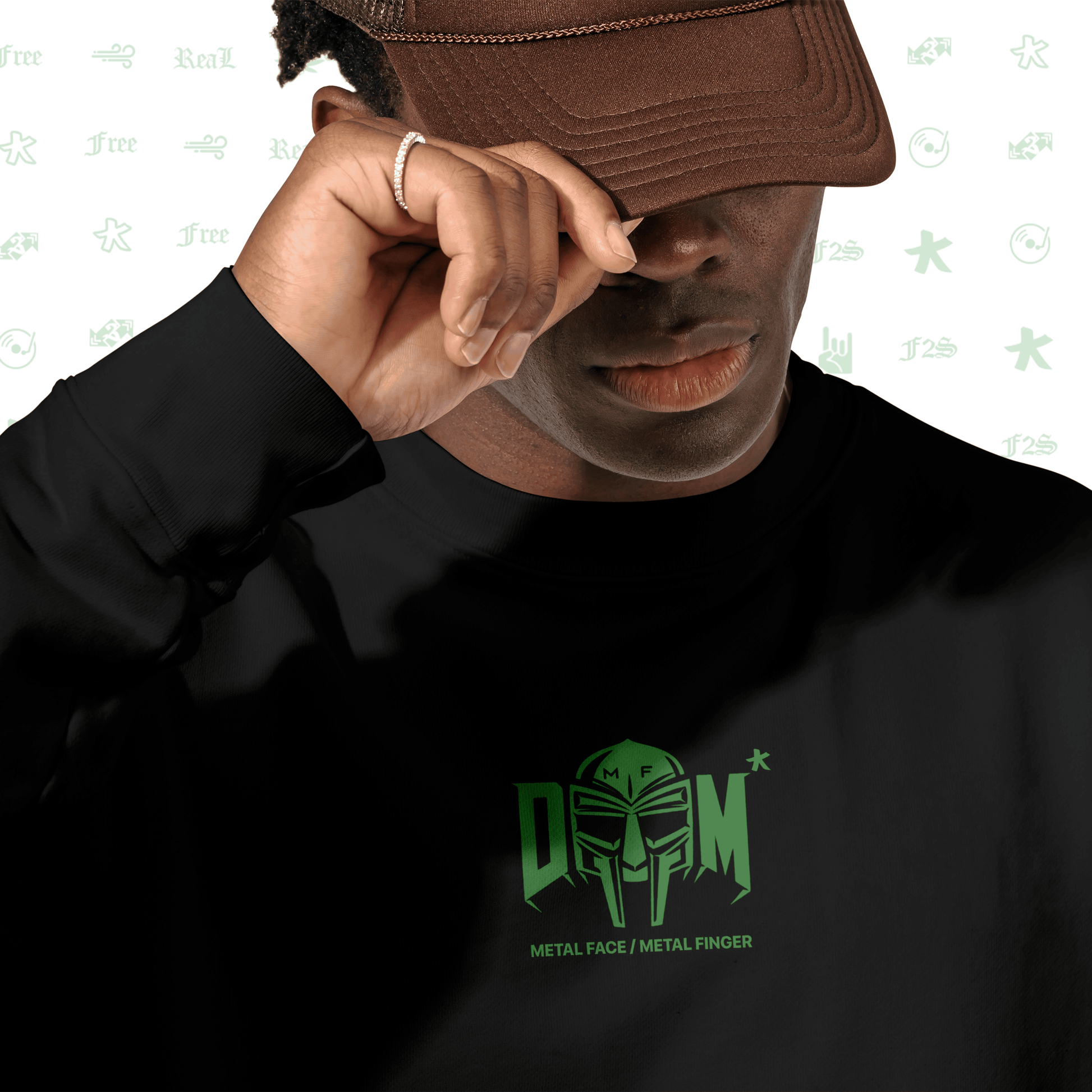 MF DOOM METAL FACE/FINGER Black Unisex Oversized Sweatshirt