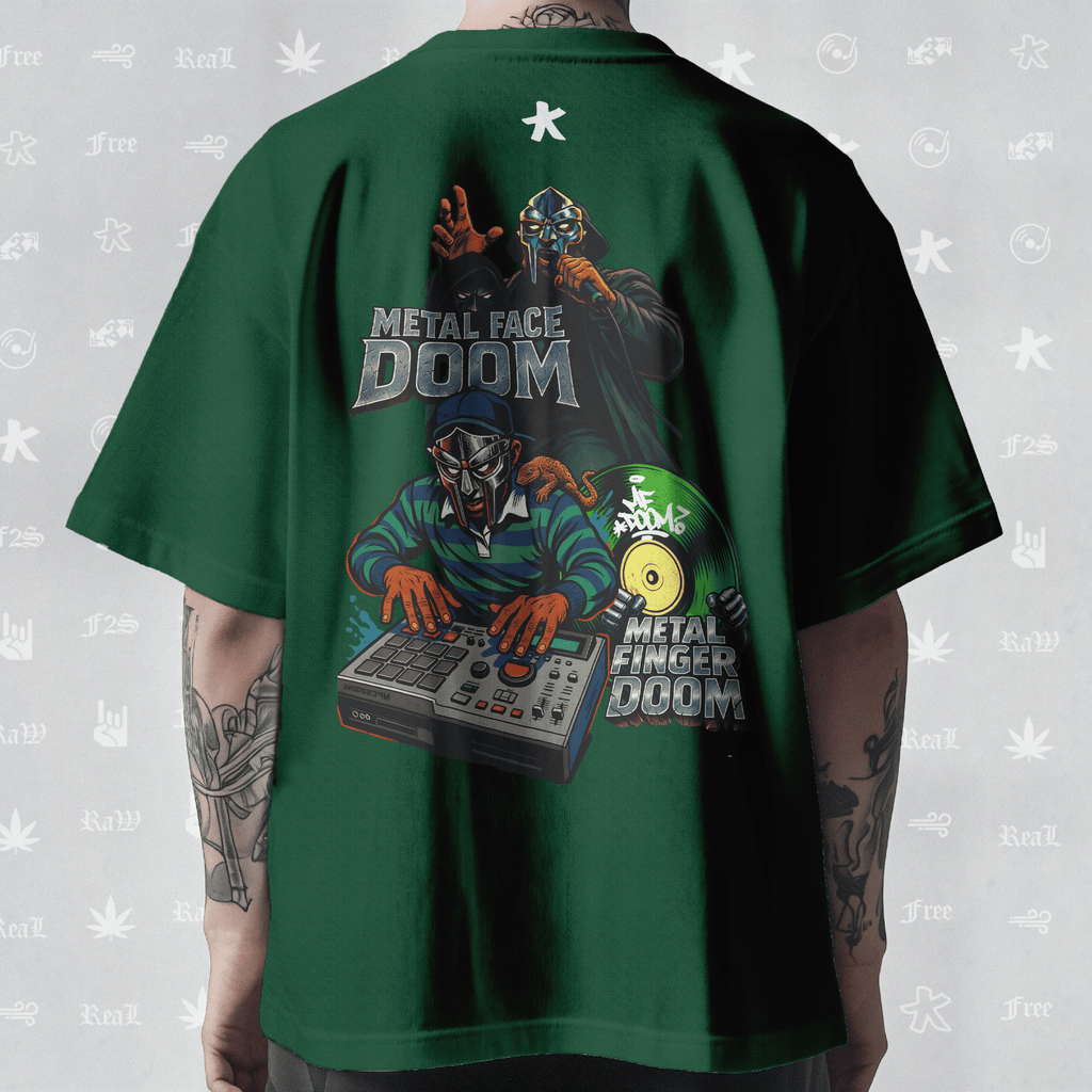 MF DOOM METAL FACE/FINGER Unisex Bottle Green Oversized T-Shirt.